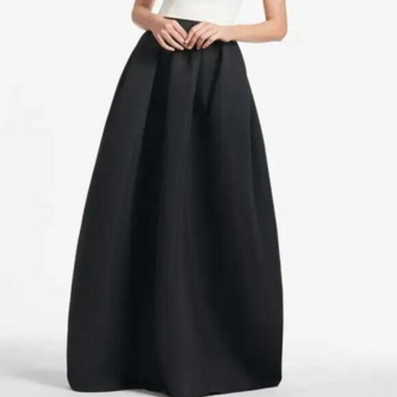 Sachin & Babi Black Ivory Dominique Two-Tone Floral Applique Gown - Picture 2 of 7